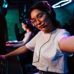 Women in Esports: Breaking Barriers and Making History